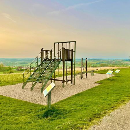 Hallelujah - Wunderschoenes Und Gepflegtes Apartment Mit Bademantelgang Zur Therme Bad Griesbach im Rottal Exterior foto